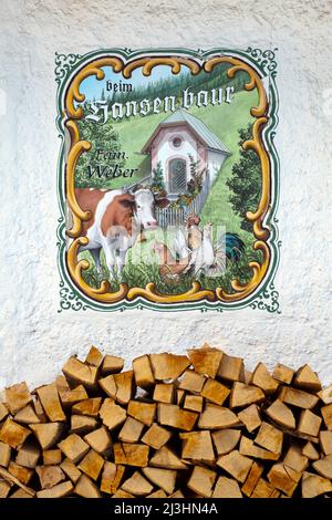 Nom de maison et propriétaire d'une ferme, Alpine Lüftlmalerei (peinture traditionnelle) à Wallgau, Oberes Isartal, haute-Bavière Banque D'Images