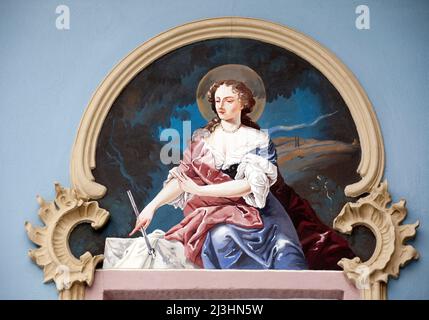 Saint patron de la dentisterie, Saint Apollonia, un martyr chrétien d'Alexandrie, Lüftlmalerei sur la façade de la maison à Mittenwald Banque D'Images