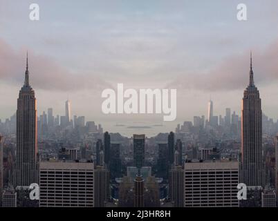 Midtown West, New York City, NY, Etats-Unis, Drone tourné / aérien pris à côté du Rockefeller Center avec une vue panoramique de Manhattan Banque D'Images