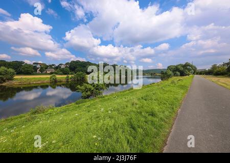 Ruhr près de Hattingen, Rhénanie-du-Nord-Westphalie, Allemagne Banque D'Images