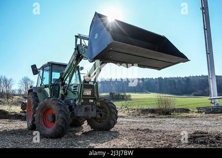 Breuberg, Hesse, Allemagne, Fendt Farmer 308 LSA / FWA 178 S avec godet de chargeur, année 1998, capacité 4154 ccm, 86 ch. Banque D'Images