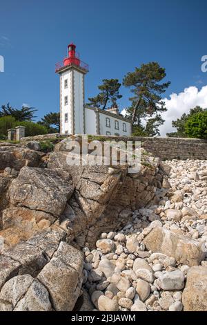 Phare de la Pointe de Combrit, Combrit-Sainte-Marine près de Bénodet, France, Bretagne, Département Finistère Banque D'Images
