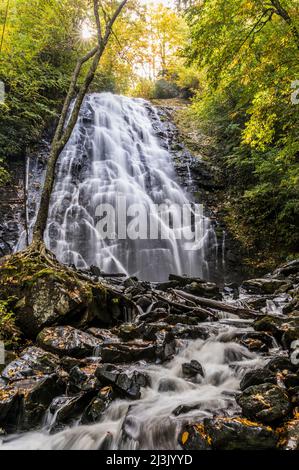 Crabtree Falls, Caroline du Nord, États-Unis. Banque D'Images