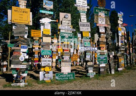 Signpost Forest, Watson Lake, Colombie-Britannique, Canada Banque D'Images