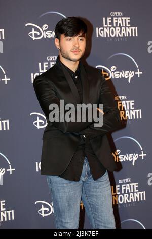 ROME, ITALIE - AVRIL 08 : Samuel Garofalo participe à la séance photo de la série télévisée "le destin Ignoranti" au St. Regis Grandhotel le 08 avril 2022 à Rome, Italie. Banque D'Images