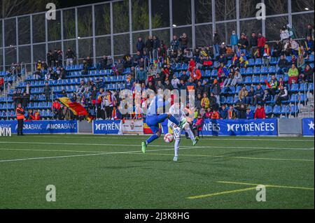 ANDORRE LA VELLA, ANDORRE : 2022 AVRIL 8 : JOUEURS EN ACTION DANS LE MATCH DE PRIMERA RFEF FC ANDORRE 2 - 1 REAL MADRID B. Banque D'Images