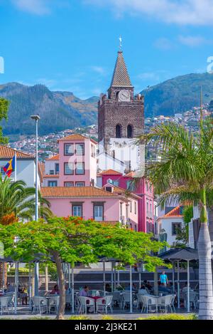 Funchal, Portugal, 13 juin 2021 : parc Nelson Mandela dans la ville portugaise de Funchal. Banque D'Images