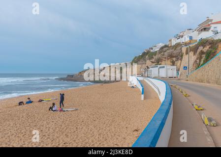 Ericeira, Portugal, 28 octobre 2021 : Praia do Norte à Ericeira, Portugal. Banque D'Images