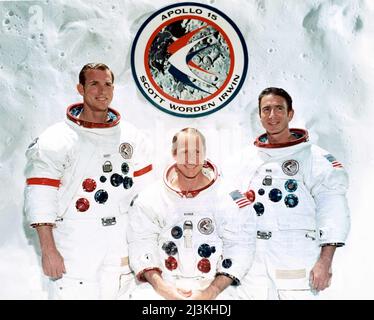 L'équipage principal d'Apollo 15; de gauche à droite: Commandant, David Scott, pilote du module de commandement, Alfred Worden et pilote du module lunaire, James Irwin. Banque D'Images