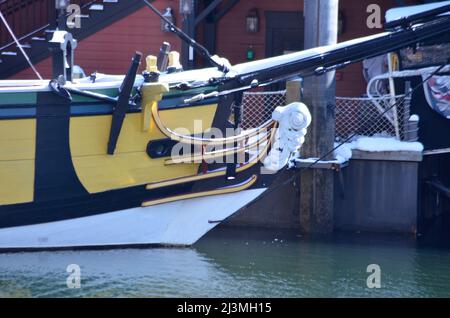 Boston Harbor, dans le Massachusetts, a été le site de la manifestation Boston Tea Party de 1773, protestant contre la fiscalité britannique et les politiques commerciales injustes. Banque D'Images