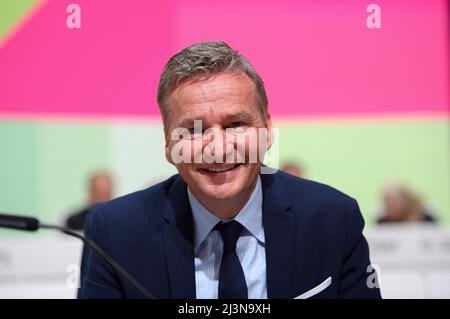 Bonn, Allemagne. 07th avril 2022. Thorsten LANGHEIM (membre de la direction USA and Corporate Development) Assemblée générale annuelle de Deutsche Telekom AG, le 7th avril 2022 à Bonn/Allemagne. Â Credit: dpa Picture Alliance/Alamy Live News Banque D'Images