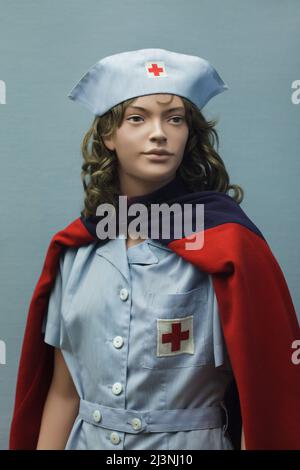 Mannequin vêtu comme infirmière de la Croix-Rouge américaine servi en 1945 à Reims exposé au Musée de la reddition (Musée de la Redition) à Reims, France. Banque D'Images