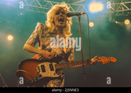 03/04/2022 - le groupe de rock anglais BLACK HONEY jouant comme ouverture pour rien mais Thieves, live à fabrique Milano, Italie. Banque D'Images