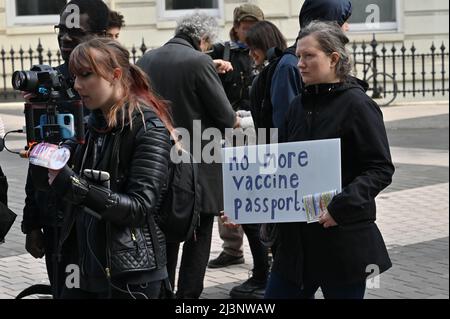 Londres, Royaume-Uni. 09th avril 2022. Conférenciers Piers Corbyn aux étudiants contre la tyrannie à l'Imperial College London, Royaume-Uni - 9 avril 2022. Crédit : Picture Capital/Alamy Live News Banque D'Images