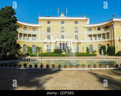 Palais Royal de Pedralbes, Palau Reial de Pedralbes, Barcelone, Espagne Banque D'Images