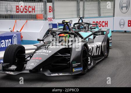 Rome, Italie. 09th avril 2022. Rome, Italie - 08,04 2022: EDOARDO MORTARA (ROKIT VENTURI COURSE) pendant la formule ABB E, FIA WORLD CHAMPIONSHIP 2022 ROME E-PRIX course à EUR Rome le 2022 avril crédit: Agence de photo indépendante / Alay Live News Banque D'Images