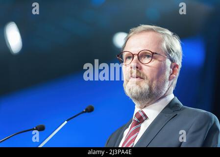 Prague, République tchèque. 08th avril 2022. Le Premier ministre tchèque Petr Fiala a été réélu président du Parti démocratique civique ODS lors du congrès du parti à Prague. Crédit : SOPA Images Limited/Alamy Live News Banque D'Images