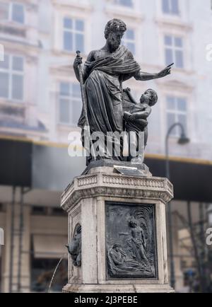 Fontaine Josef (Josefsbrunnen) à Graben Street - créée en 1680 et remplacée en 1804 par des figures faites par Johann Martin Fischer - Vienne, Autriche Banque D'Images