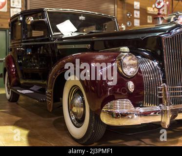 FORT LAUDERDALE, FLORIDE, États-Unis - 30 AOÛT : le fort Lauderdale Antique car Museum expose une collection d'automobiles Packard le 30 août 2014 à fort Banque D'Images