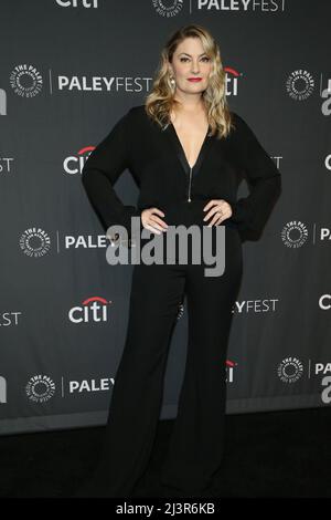 Hollywood, env. 9th avril 2022. MŠdchen Amick au tapis rouge de Riverdale pendant le PaleyFest la 2022 au Dolby Theatre à Hollywood, Californie, le 9 avril 2022. Crédit : Faye Sadou/Media Punch/Alay Live News Banque D'Images