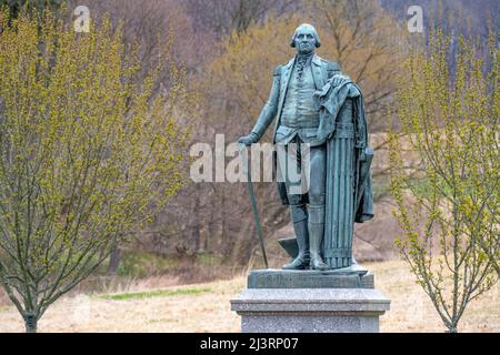 Statue de George Washington (général de l'armée et premier président des États-Unis) sur la propriété de son quartier général à Valley Forge en Pennsylvanie. (ÉTATS-UNIS) Banque D'Images