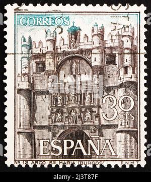 ESPAGNE - VERS 1965: Un timbre imprimé en Espagne montre la façade de la cathédrale de Santa Maria, Burgos, Espagne, vers 1965 Banque D'Images