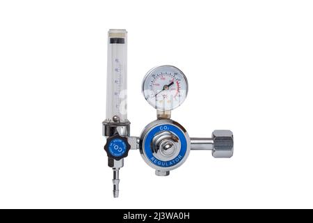 Dioxyde de carbone - jauge de régulation CO2 isolée sur fond blanc Banque D'Images