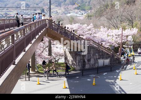 ina, nagano, japon, 2022/10/04 , personnes arrivant au parc Takato Joshi situé dans la ville d'Ina dans la préfecture de Nagano. Banque D'Images