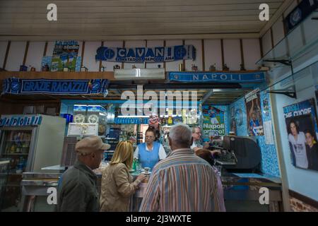 Naples, Italie 28/05/2013: Bar, Rione Sanità. ©Andrea Sabbadini Banque D'Images