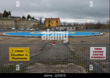 Sant'Angelo dei Lombardi, Avellino, Italie 11/02/2015: Hôpital Criscuoli héliport. ©Andrea Sabbadini Banque D'Images