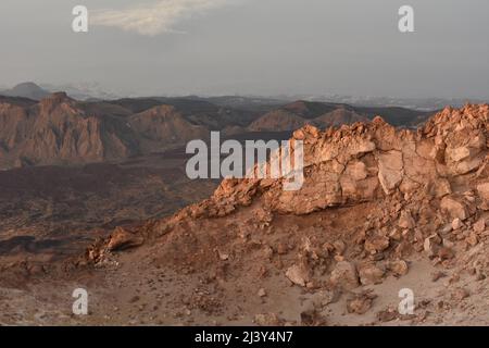 Vallée de Llano de Ucanca, paysage volcanique du parc national du Teide vue du mont Teide, Tenerife Iles Canaries Espagne. Banque D'Images