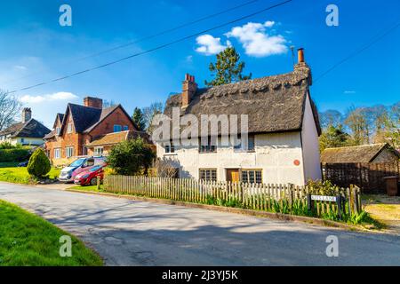 Extérieur de la maison où George Orwell a vécu 1936-1940 dans le village de Wallington près de Baldock, Hertfordshire, Royaume-Uni Banque D'Images