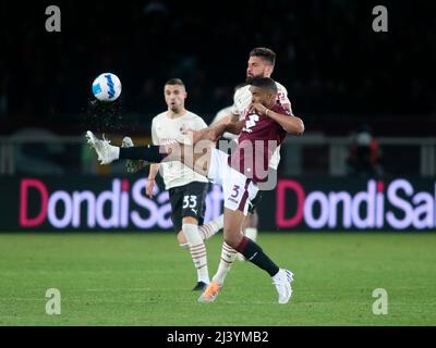 Turin, Italie. 10th avril 2022. Bremer of Torino FC pendant le championnat italien Serie Un match de football entre Torino FC et AC Milan le 10 avril 2022 au Stadio Olimpico Grande Torino à Turin, Italie - photo Nderim Kaceli/DPPI crédit: DPPI Media/Alay Live News Banque D'Images