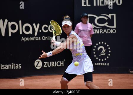 Bogota, Colombie. 10th avril 2022. Bogota, Colombie. 10th avril 2022. Laura Pigossi du Brésil lors du match final contre German Tatjana Maria au Copa Colsanitas du tournoi WTA à Bogota, Colombie, 10 avril 2022. Tatjana a remporté le tournoi WTA Colsanitas. Photo par: Cristian Bayona/long Visual Press crédit: Long Visual Press/Alay Live News crédit: Long Visual Press/Alay Live News Banque D'Images