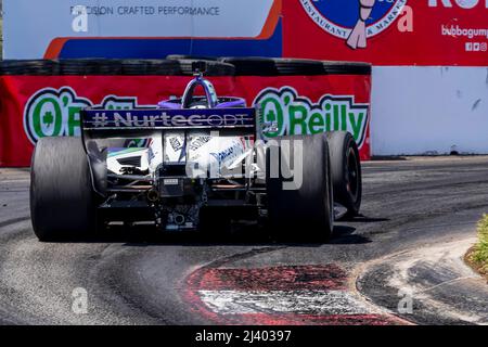 Long Beach, Californie, États-Unis. 10th avril 2022. TAKUMA SATO (51), de Tokyo, au Japon, fait des courses dans les virages lors du Grand Prix d'Acura de long Beach dans les rues de long Beach, en Californie, à long Beach. (Image de crédit : © Walter G. Arce Sr./ZUMA Press Wire) Banque D'Images