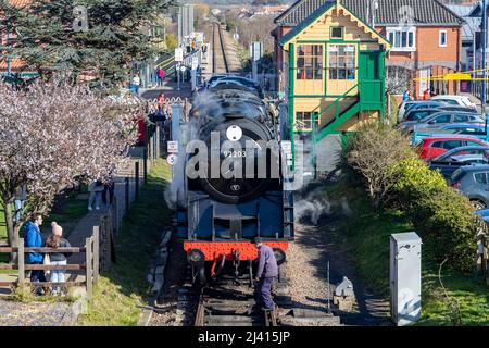 Un point de vue à la hauteur de la rue « Black Prince » BR-9F-92203 à la gare de Sheringham sur le chemin de fer North Norfolk – la ligne du coquelicot, East Anglia, Engla Banque D'Images