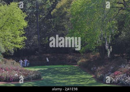 Le 10 avril 2022, Hideki Matsuyama du Japon s'est présenté lors de la dernière partie du tournoi de golf Masters 2022 au Augusta National Golf Club, à Augusta, Géorgie, États-Unis. Credit: Koji Aoki/AFLO SPORT/Alay Live News Banque D'Images