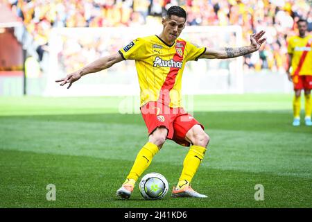 Objectif, France, France. 10th avril 2022. Florian SOTOCA de Lens lors du match de la Ligue 1 entre RC Lens et OGC Nice au stade Bolaert-Delelis le 10 avril 2022 à Lens, France. (Image de crédit : © Matthieu Mirville/ZUMA Press Wire) Banque D'Images