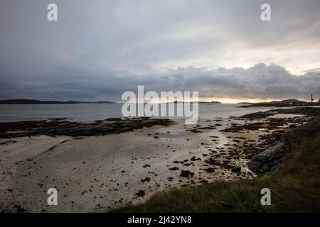 Barra - Terre et ciel dans les Hébrides. Banque D'Images