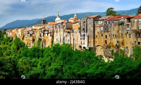 Vue sur Sant'Agata de' Goti, Italie Banque D'Images