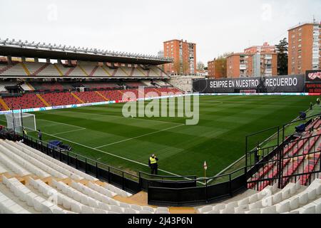 Madrid, Espagne. 11th avril 2022. Vue sur le Stade de Vallecas lors du match de la Liga entre Rayo Vallecano et Valencia CF joué au Stade de Vallecas le 11 avril 2022 à Madrid, Espagne. (Photo de Colas Buera/PRESSINPHOTO) Credit: PRESSINPHOTO SPORTS AGENCY/Alay Live News Banque D'Images