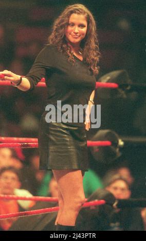 Stephanie McMahon 2000 photo de John Barrett/PHOTOlink Banque D'Images