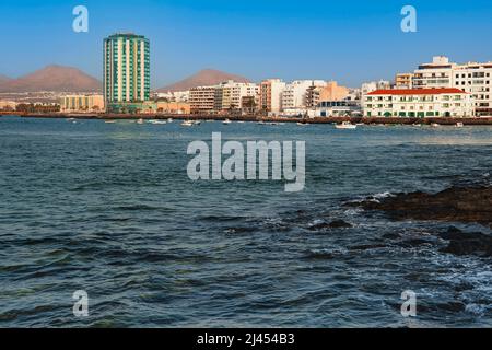 Arrecife mit Gran Hotel, Hauptstadt der Insel Lanzarote, kanarische Inseln, Kanaren, Espagnol Banque D'Images