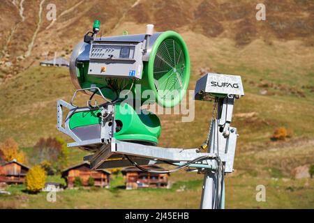 Le Grand-Bornand (Alpes françaises, centre-est de la France): Pistolet à neige *** Légende locale *** Banque D'Images