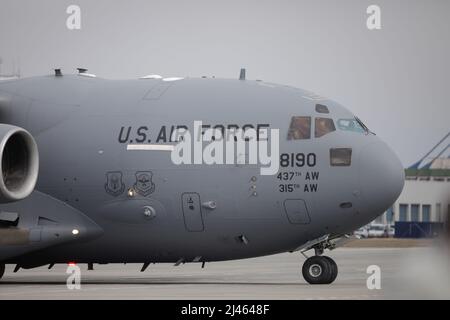 Otopeni, Roumanie - 11 mars 2022 : le McDonnell Douglas/Boeing C-17 Globemaster III Banque D'Images