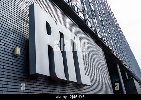 Bruxelles, Belgique, le 12 avril 2022. RTL Belgium est une filiale de DPG Media et du Groupe Rossel qui produit et publie des services de télévision spécifiques Banque D'Images