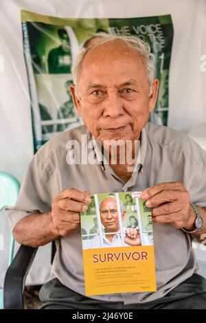 Pnohm Penh., Cambodge. 17th février 2018. CHUM Mey, l'un des 7 survivants connus du Musée du génocide de Tuol Sleng, à Phnom Penh, où les Khmers rouges, sous la direction de Pol Pot, ont torturé des milliers de personnes avant des tuer. Tuol a été maintenu en vie alors qu'il était ingénieur et pouvait réparer des machines à écrire et d'autres équipements dans le camp de la mort. Banque D'Images