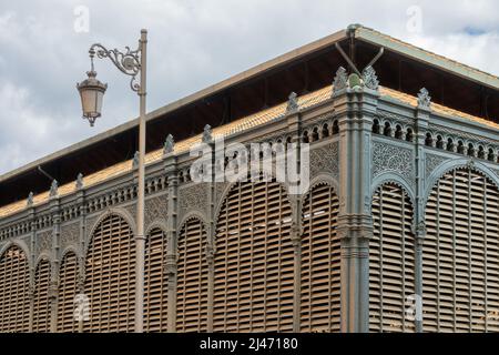 Vue extérieure du marché central d'Atarazanas à Malaga (Espagne) Banque D'Images