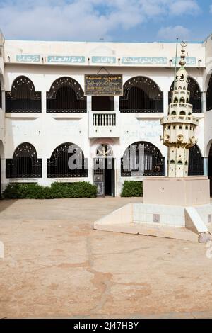 Sénégal, Touba. Cour, école coranique Al-Azhar. Banque D'Images