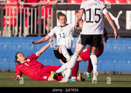 Stara Pazova, Serbie, 12th avril 2022. Alexandra Popp, d'Allemagne, en action pendant le match de qualification de la coupe du monde des femmes de la FIFA 2023 entre la Serbie et l'Allemagne à Stara Pazova, Serbie. 12 avril 2022. Crédit : Nikola Krstic/Alay Banque D'Images